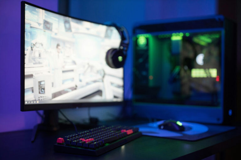 how to build a PC - PC building guide