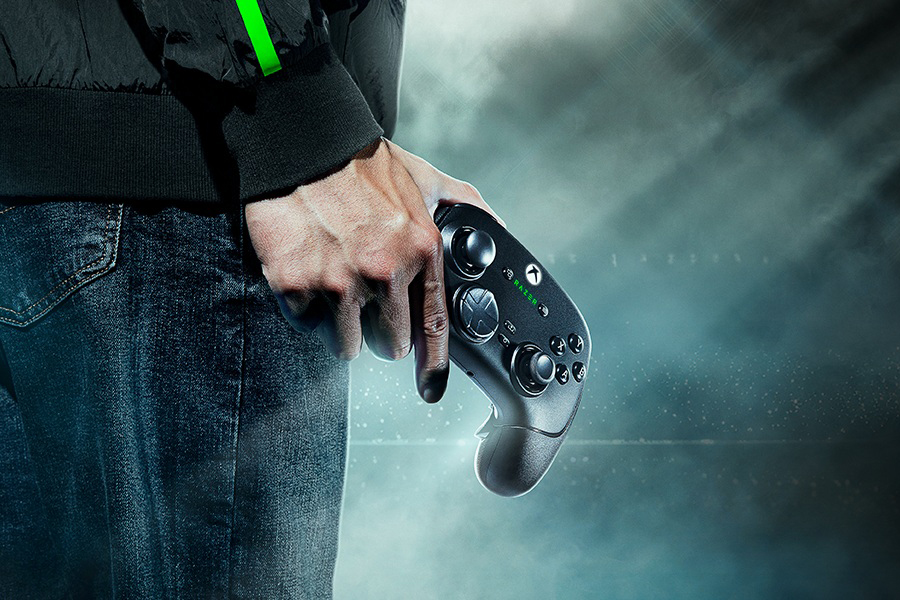 Razer Wolverine V3 Pro wireless gaming controller
